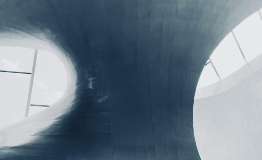 pexels-david-underland-8384590